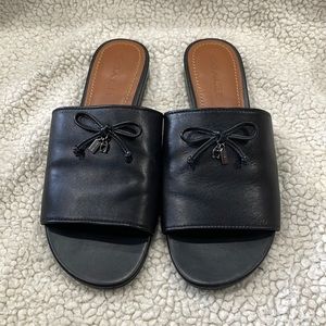 🌸EUC black Coach slip on sandals/ slides sz. 10